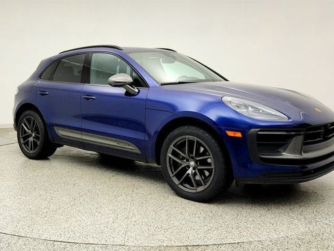 Used 2023 Porsche Macan Turbo AWD/4WD image 3