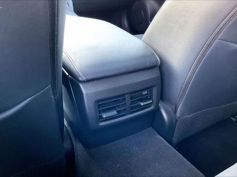 Used 2022 Lexus IS 300 image 35