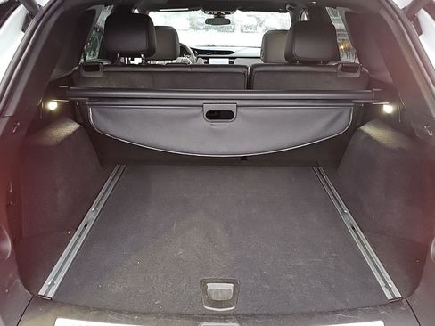 Used 2025 Cadillac XT5 Premium Luxury image 17