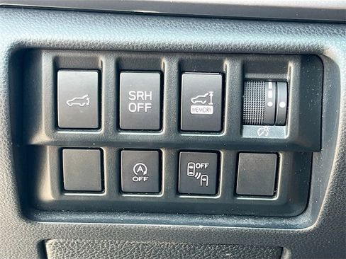 Used 2022 Subaru Forester Premium w/ Popular Package #1 image 10