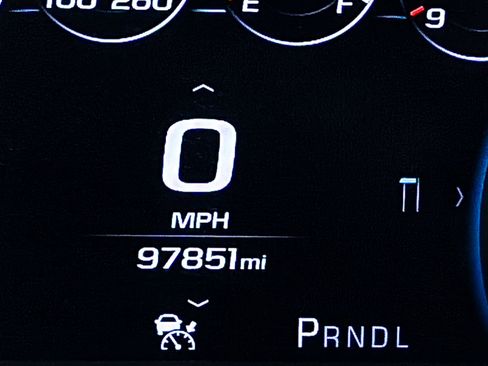 Used 2018 GMC Yukon Denali w/ Denali Ultimate Package AWD/4WD image 31
