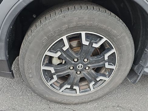 Used 2020 Nissan Pathfinder SL image 4