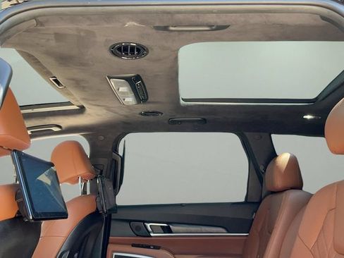 Certified 2025 Kia Telluride SX Prestige X-Line AWD/4WD image 23