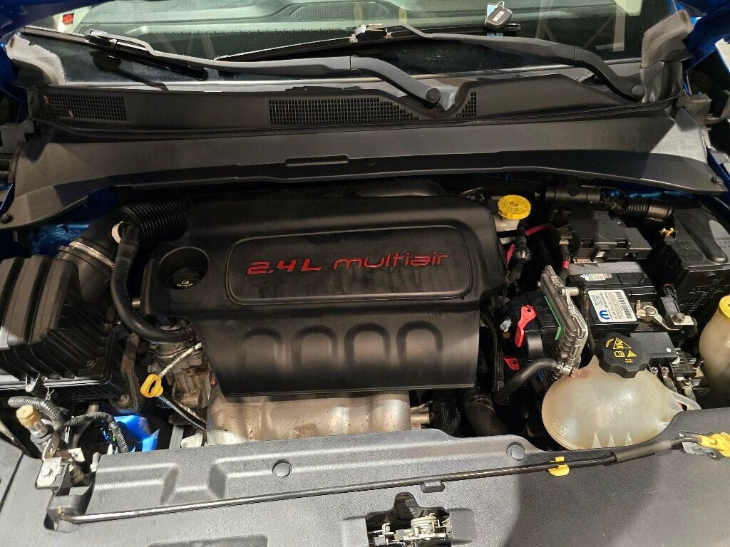 Used 2017 Jeep Compass Latitude w/ Popular Equipment Group FWD image 33
