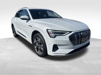 Used 2022 Audi e-tron Premium Plus w/ Premium Plus Package