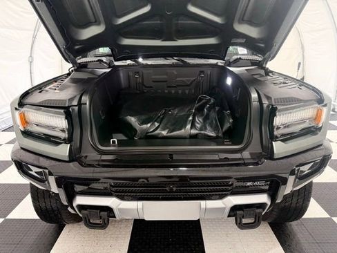 Used 2024 GMC Hummer EV 3X AWD/4WD image 10
