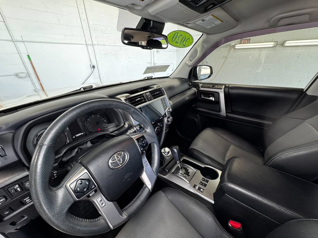 Used 2020 Toyota 4Runner SR5 Premium AWD/4WD image 14