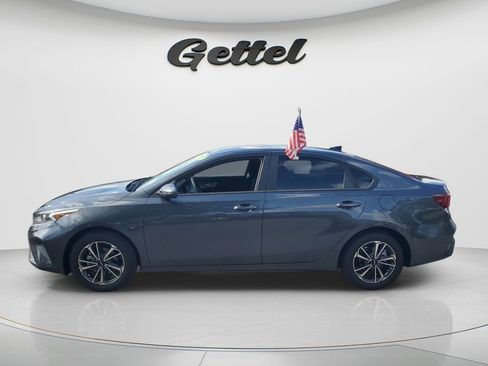 Used 2023 Kia Forte LXS w/ LXS Technology Package FWD image 8
