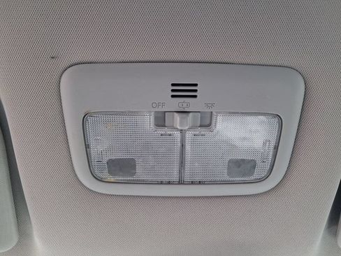 Used 2014 Toyota Corolla L FWD image 22
