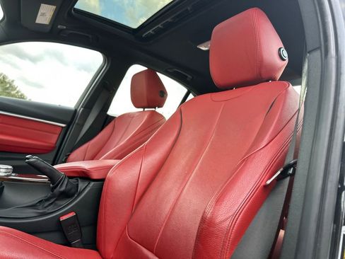 Used 2017 BMW 340i xDrive Sedan image 15