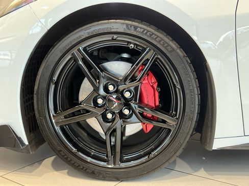 Used 2022 Chevrolet Corvette Stingray Coupe w/ 1LT image 12