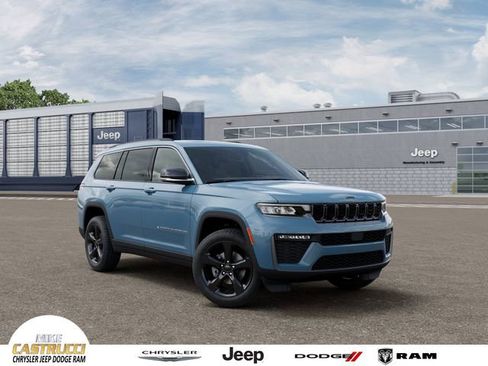 New 2026 Jeep Grand Cherokee L Limited AWD/4WD image 1