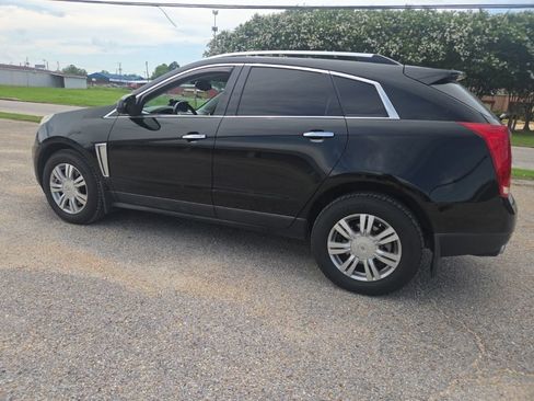 Used 2016 Cadillac SRX Luxury w/ Driver Awareness Package AWD/4WD image 7