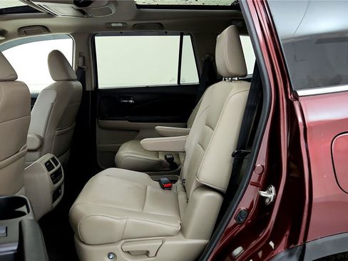 Used 2019 Honda Pilot Elite image 33