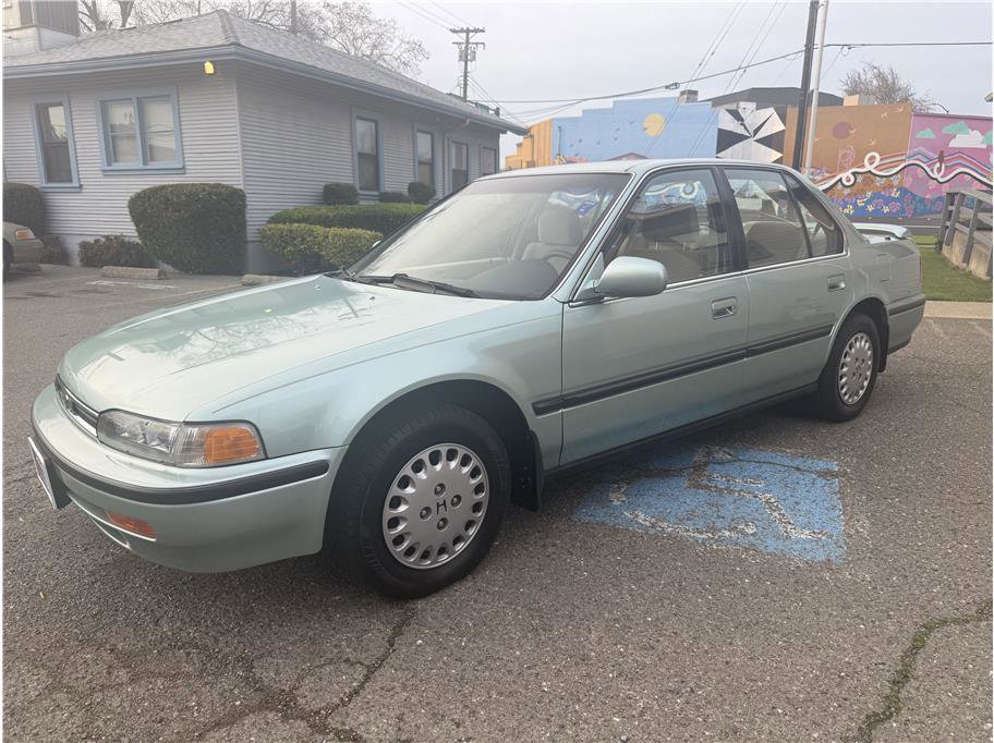 Used 1992 Honda Accord LX image 2