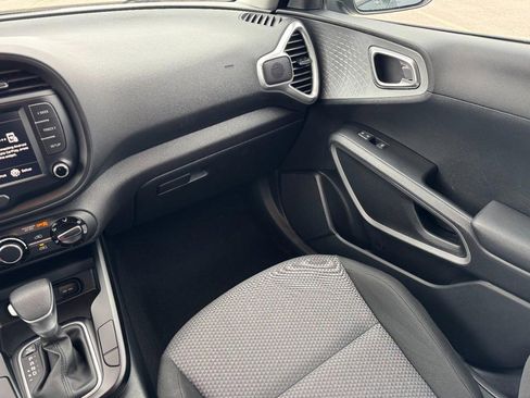 Used 2024 Kia Soul LX w/ Option Group 015 image 15