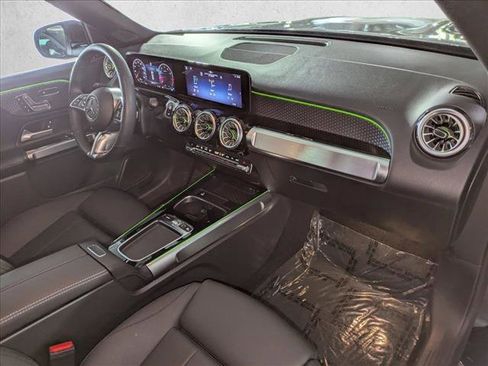Certified 2025 Mercedes-Benz GLB 250 image 23