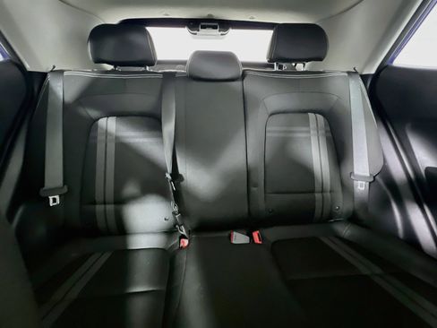 Used 2024 Hyundai Venue SEL FWD image 26