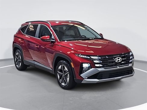 New 2026 Hyundai Tucson SEL image 3
