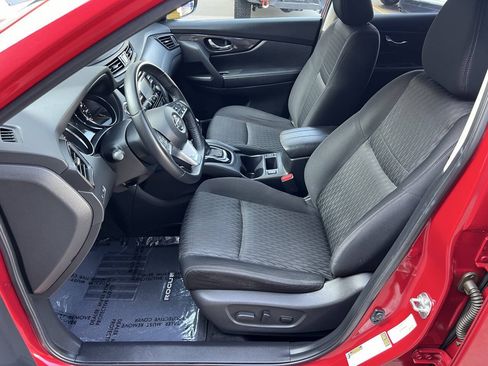 Used 2017 Nissan Rogue SV FWD image 15
