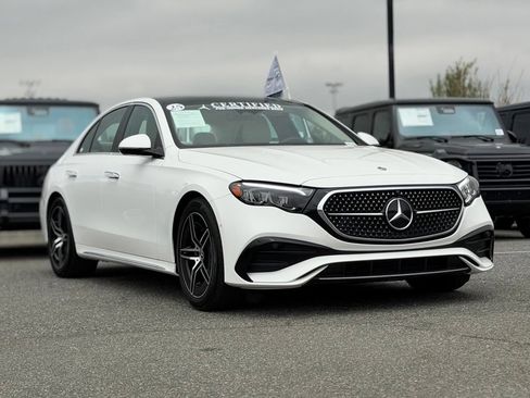 Certified 2025 Mercedes-Benz E 350 Sedan image 4