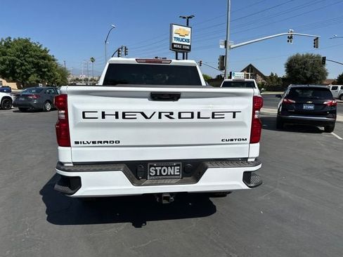 New 2026 Chevrolet Silverado 1500 Custom w/ LPO, Dark Essentials Package RWD image 7