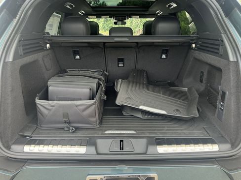 New 2025 Land Rover Range Rover Sport Dynamic SE AWD/4WD image 27