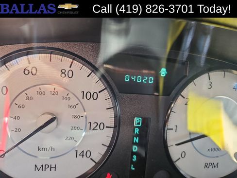 Used 2010 Chrysler 300 Touring Plus RWD image 12