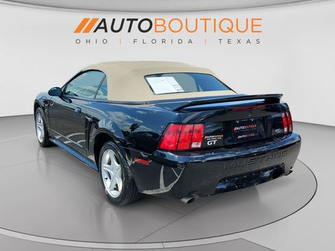 Used 2000 Ford Mustang GT RWD image 3