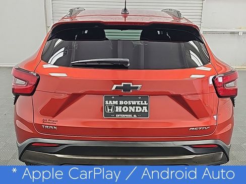 Used 2024 Chevrolet Trax ACTIV w/ Driver Confidence Package image 8