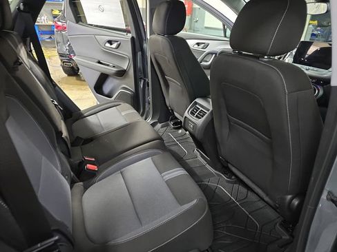 New 2026 Chevrolet Blazer LT w/ Convenience Package image 12