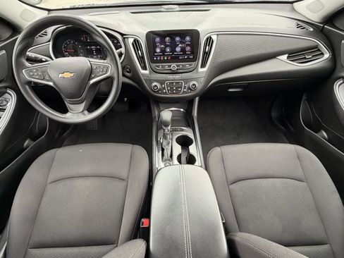 Used 2024 Chevrolet Malibu LT FWD image 12