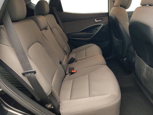 Used 2018 Hyundai Santa Fe Sport w/ 2.4L Value Package 02 FWD image 19
