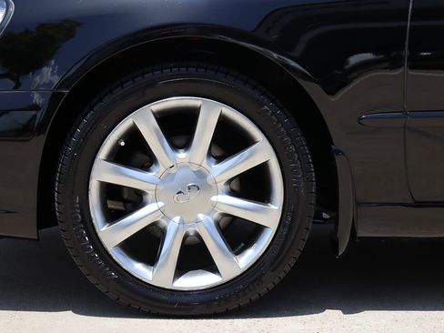 Used 2004 INFINITI Q45 Premium image 61