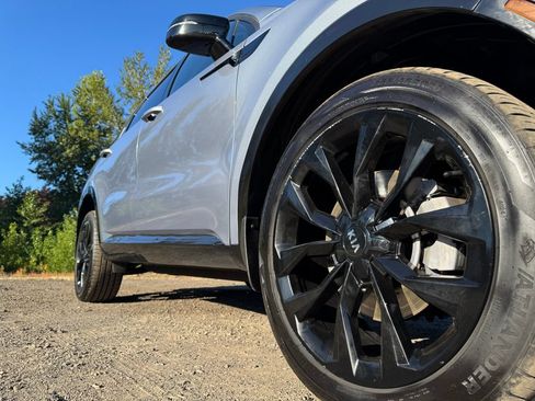 Used 2021 Kia Sorento SX AWD/4WD image 46