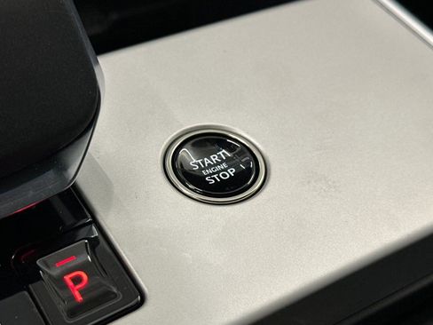 New 2026 Land Rover Range Rover SE AWD/4WD image 29