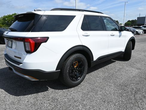 New 2026 Ford Explorer Tremor w/ Tremor Ultimate Package AWD/4WD image 3