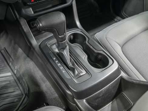 Used 2019 Chevrolet Colorado W/T w/ WT Convenience Package AWD/4WD image 21