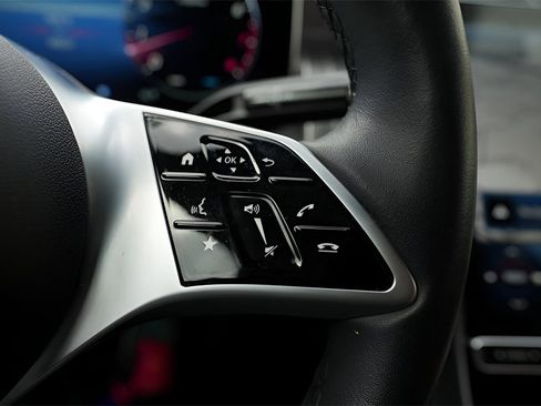 Used 2023 Mercedes-Benz GLC 300 4MATIC w/ Exclusive Trim Package image 51