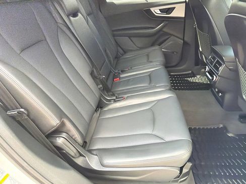Used 2018 Audi Q7 2.0T Premium Plus w/ Premium Plus Package AWD/4WD image 15