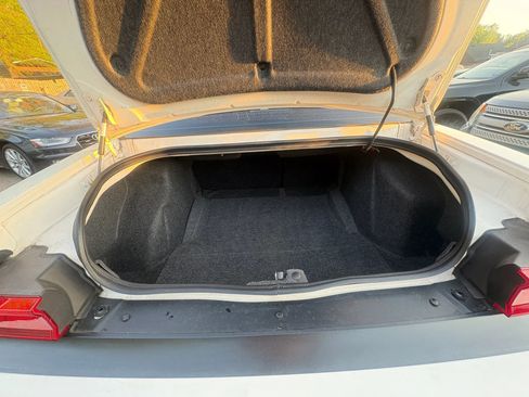 Used 2010 Dodge Challenger R/T image 26