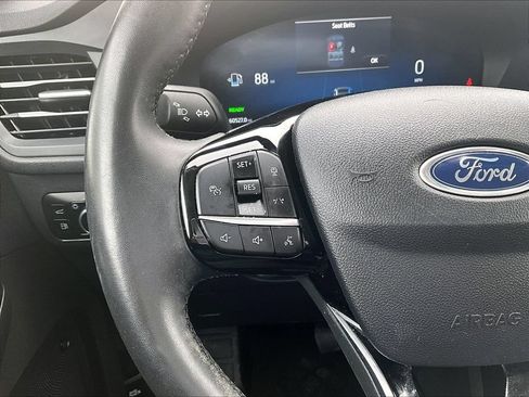 Used 2023 Ford Escape Platinum w/ Premium Technology Package AWD/4WD image 14