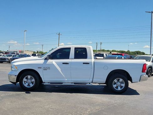 Used 2020 RAM 1500 Tradesman w/ Chrome Plus Package RWD image 3