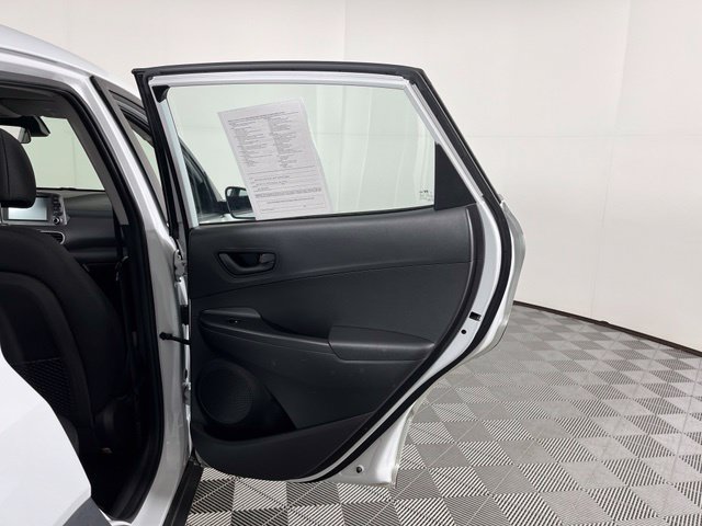 Used 2019 Hyundai Kona SE FWD image 34