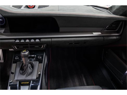 Used 2024 Porsche 911 GT3 RS RWD image 38