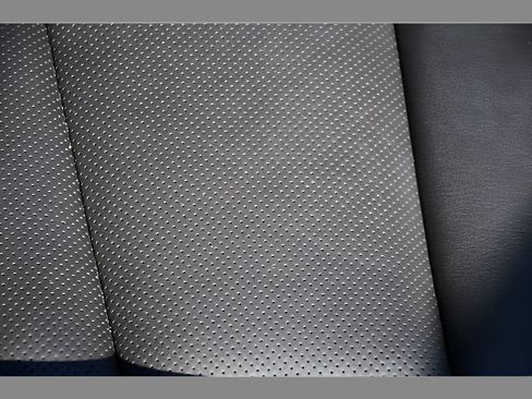 Used 2023 Cadillac XT5 Premium Luxury w/ LPO, Floor Liner Package AWD/4WD image 32