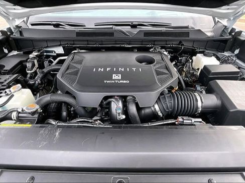 New 2026 INFINITI QX80 4WD image 10