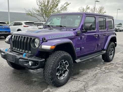 Used 2023 Jeep Wrangler Unlimited Rubicon 4xe w/ Steel Bumper Group AWD/4WD image 8