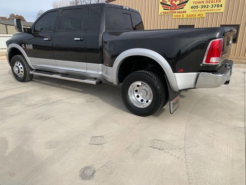 Used 2018 RAM 3500 Laramie w/ Convenience Group image 4