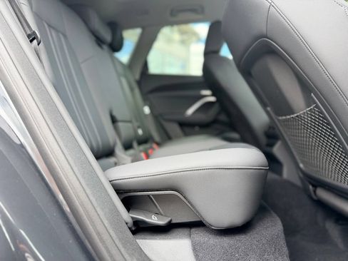 Used 2025 Audi Q5 Premium w/ Convenience Package AWD/4WD image 18